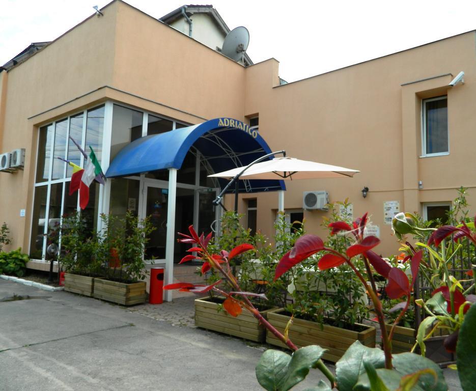 Hotel Adriatico Тимишоара Экстерьер фото