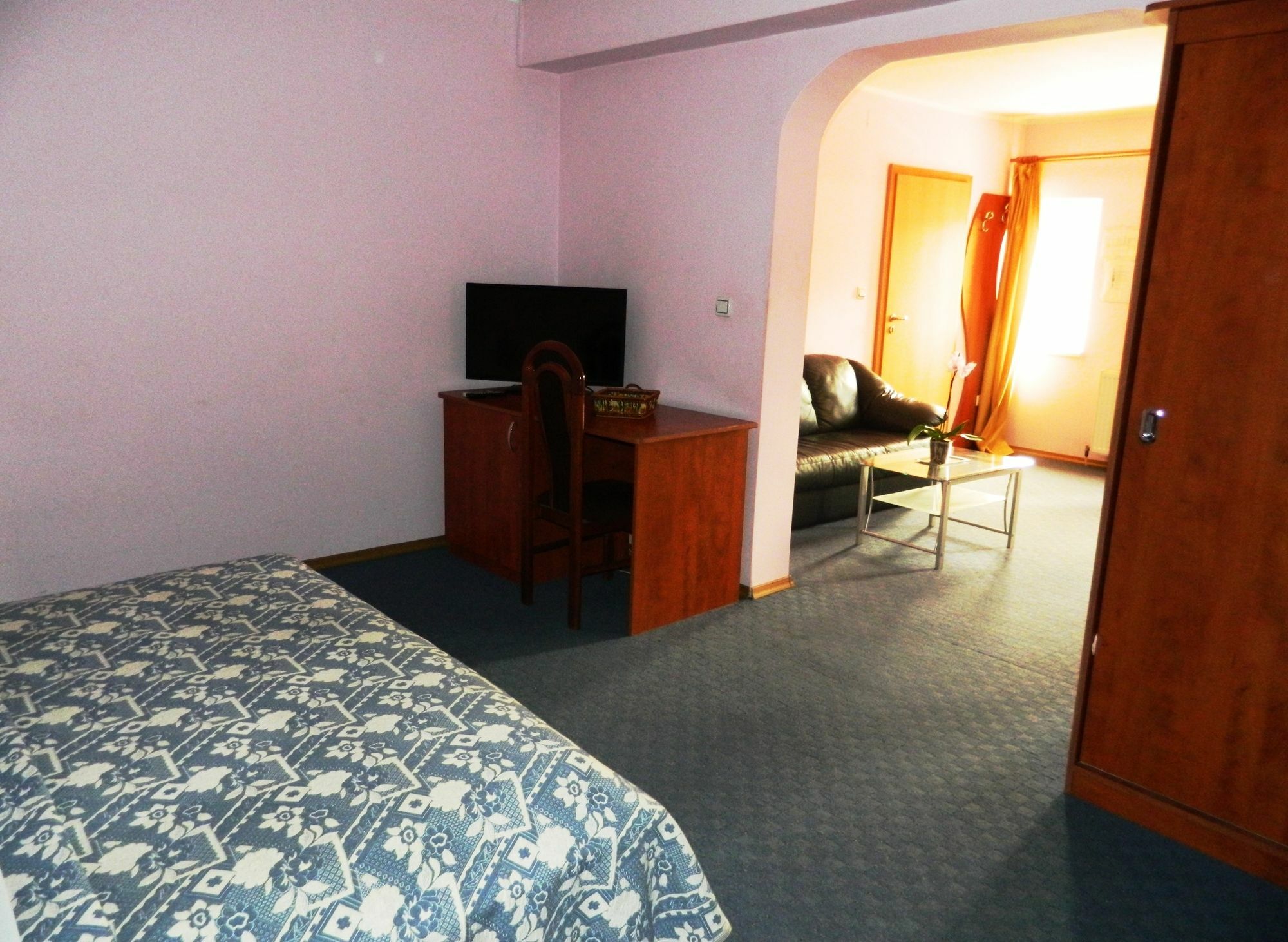 Hotel Adriatico Тимишоара Экстерьер фото